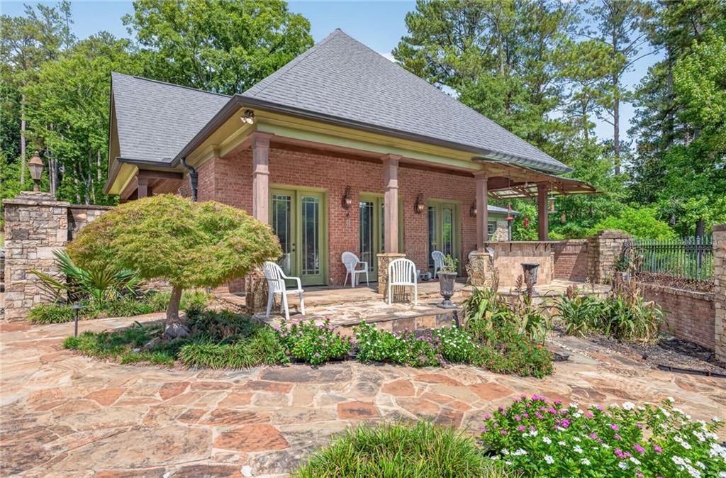 Image 66 of property listing at 4984 Donald Drive, Loganville, GA 30052