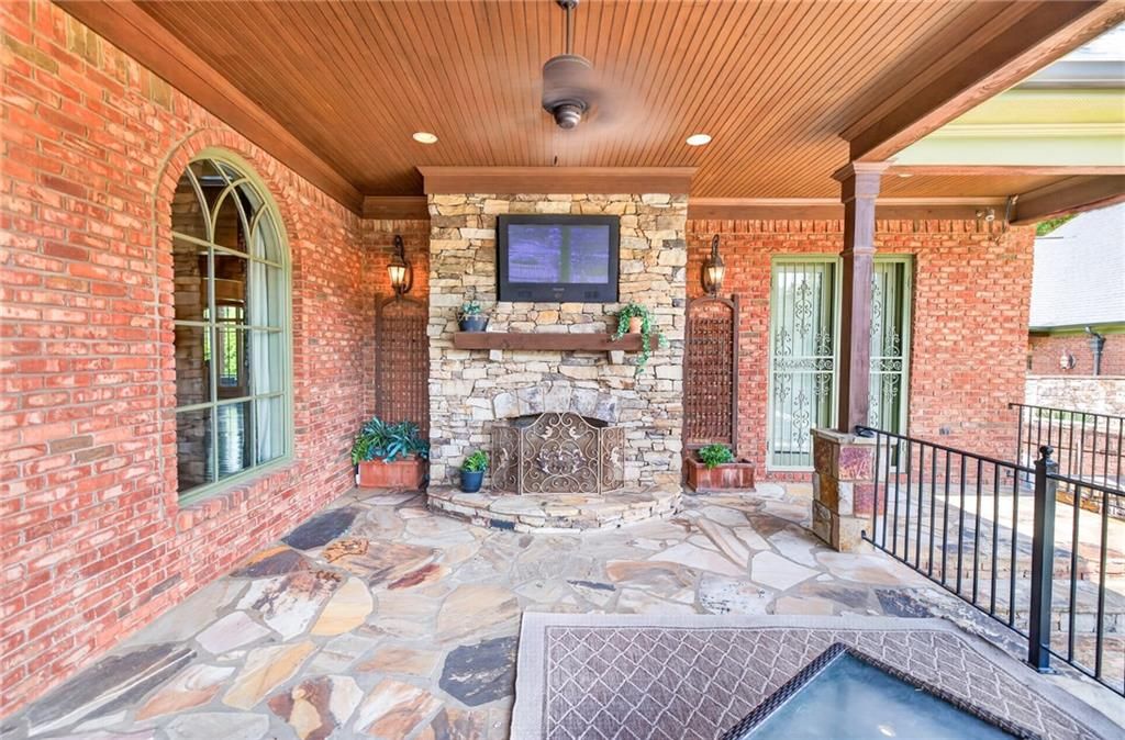 Image 70 of property listing at 4984 Donald Drive, Loganville, GA 30052