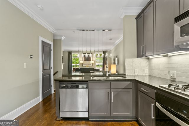 244 Le Gran Bend 63, Atlanta, GA 30328