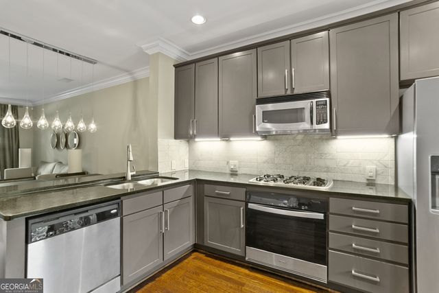 244 Le Gran Bend 63, Atlanta, GA 30328