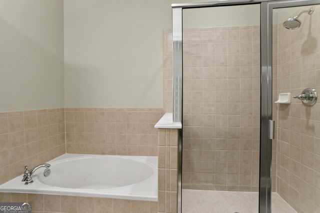 244 Le Gran Bend 63, Atlanta, GA 30328