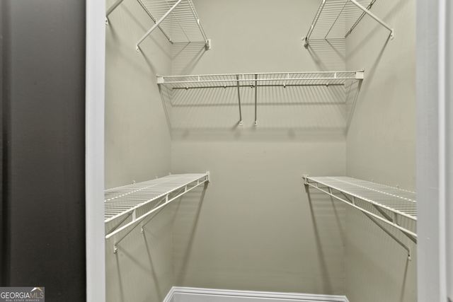 244 Le Gran Bend 63, Atlanta, GA 30328