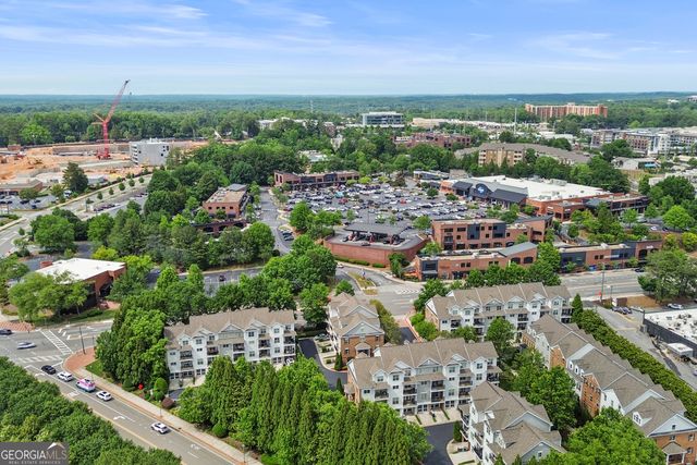 244 Le Gran Bend 63, Atlanta, GA 30328