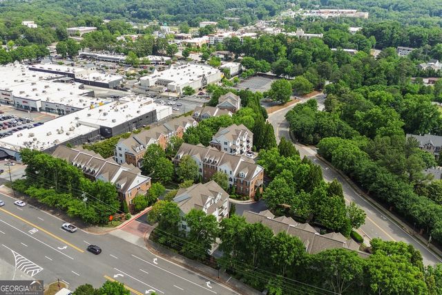244 Le Gran Bend 63, Atlanta, GA 30328