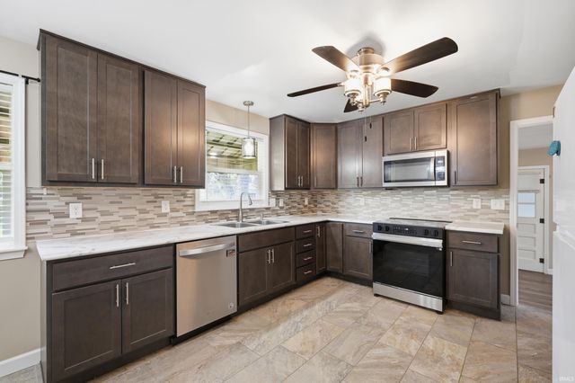 4605 N Ball Avenue, Muncie, IN 47304