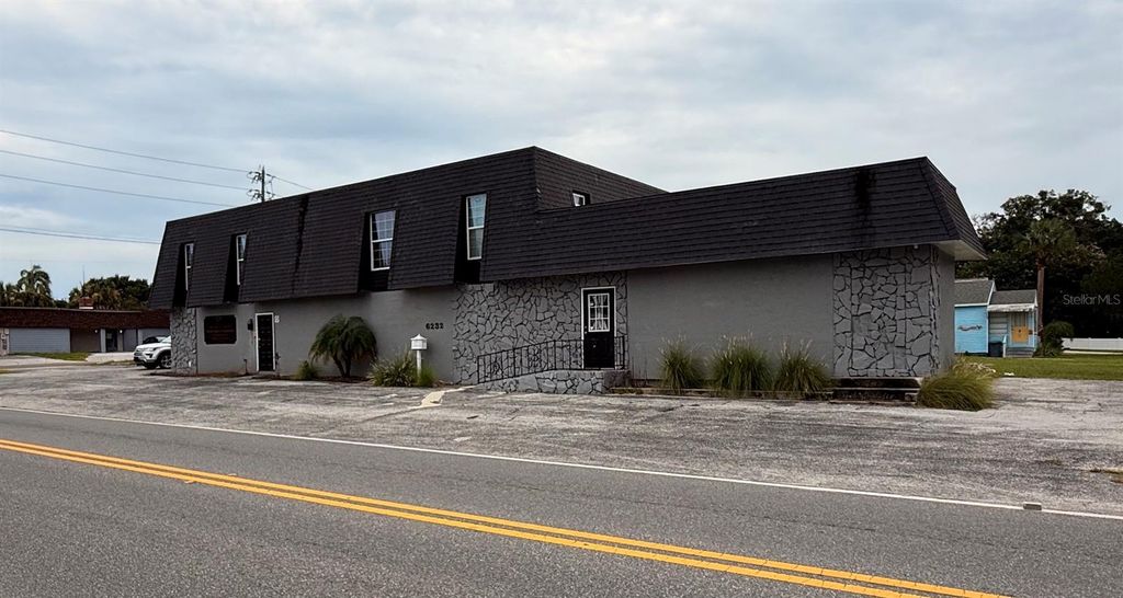 6232 MADISON STREET, New Port Richey, FL 34652