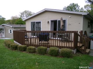 68 Woodland Park, Shelton, CT 06484