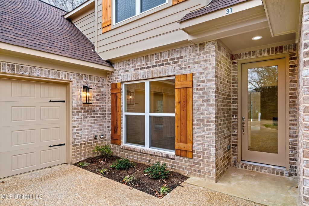 31 Scattered Oaks Drive, Byhalia, MS 38611 — photo 3