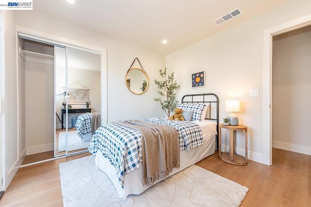 36120 Pizarro Dr, Fremont, CA 94536