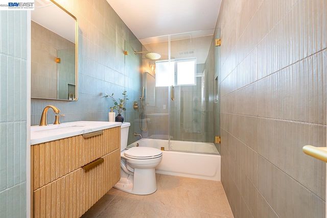 36120 Pizarro Dr, Fremont, CA 94536