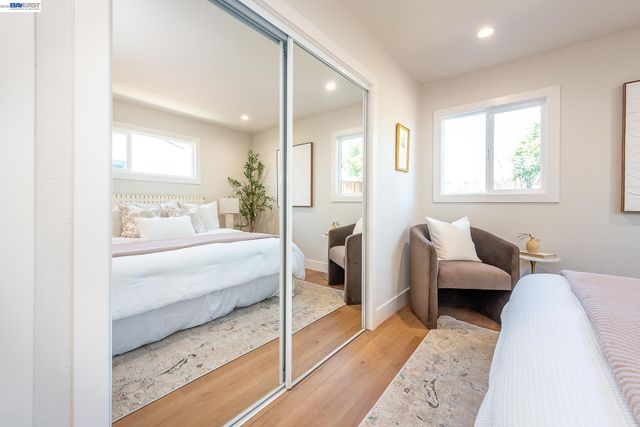 36120 Pizarro Dr, Fremont, CA 94536