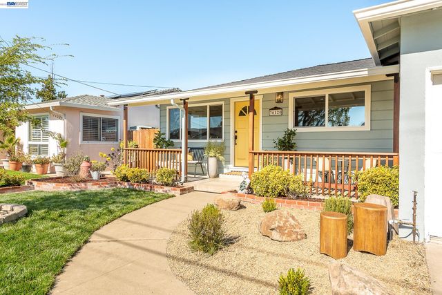 36120 Pizarro Dr, Fremont, CA 94536