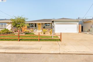 36120 Pizarro Dr, Fremont, CA 94536