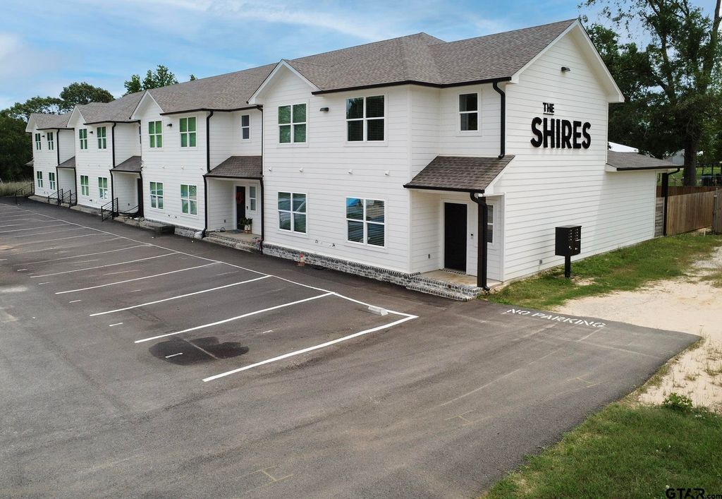 18747 FM 2493, Flint, TX 75762