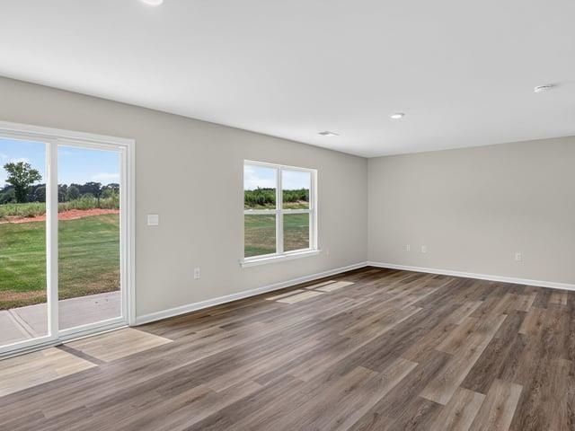 1080 Gagmon Drive, Wellford, SC 29385