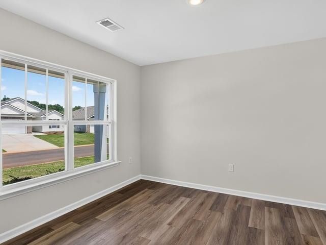 1080 Gagmon Drive, Wellford, SC 29385