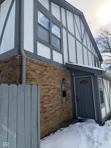 9861 Royce Drive, Indianapolis, IN 46235