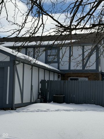 9861 Royce Drive, Indianapolis, IN 46235