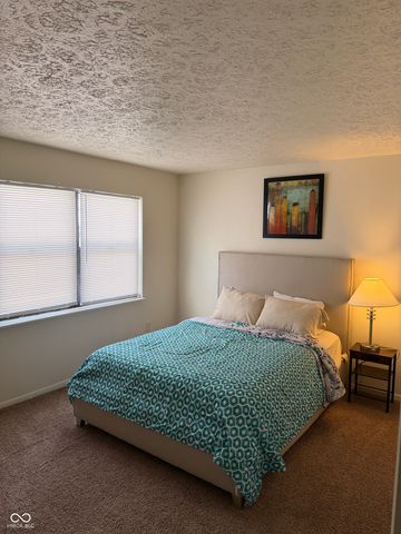 9861 Royce Drive, Indianapolis, IN 46235