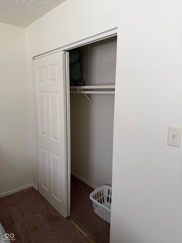 9861 Royce Drive, Indianapolis, IN 46235