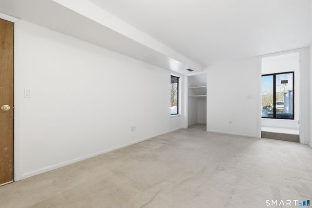 449 Thoreau Street 449, Branford, CT 06405