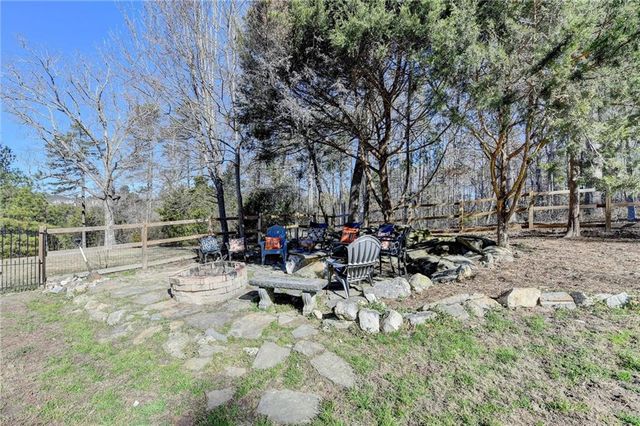 3700 Wickloe Court, Snellville, GA 30039