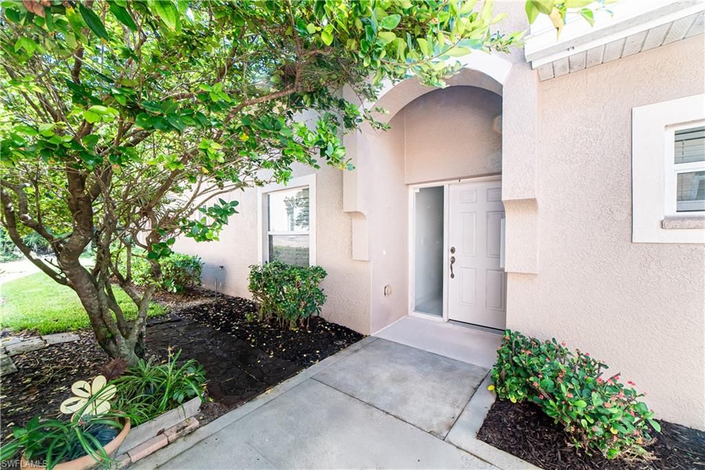 8092 Sanctuary DR 1, NAPLES, FL 34104 — photo 3