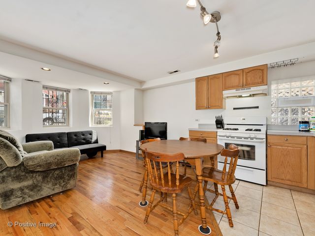 1236 N Marion Court, Chicago, IL 60622