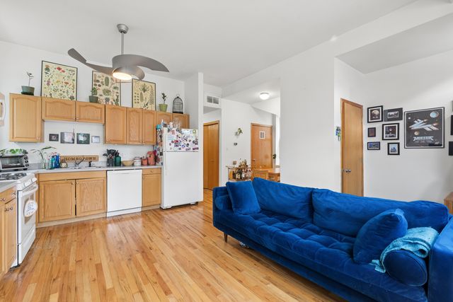 1236 N Marion Court, Chicago, IL 60622