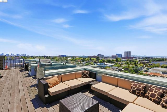 6465 San Pablo Ave 3-2, Oakland, CA 94608