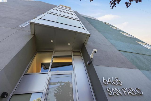 6465 San Pablo Ave 3-2, Oakland, CA 94608