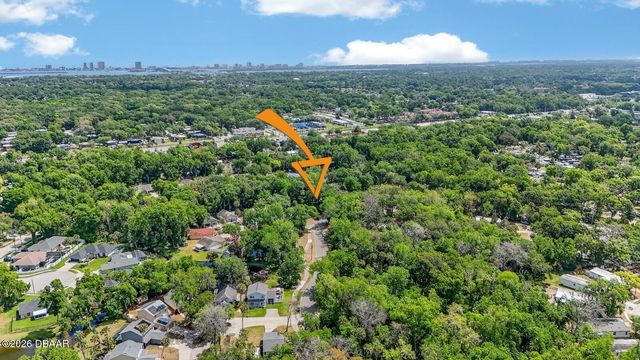 3639 Old Hammock Road, Port Orange, FL 32129