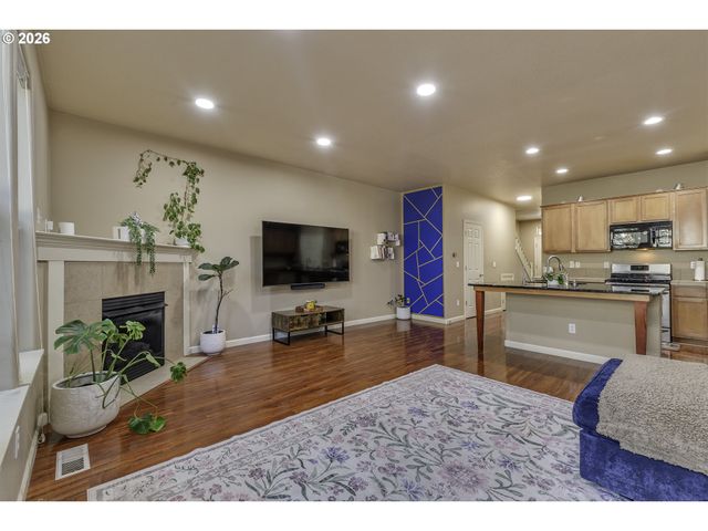 3137 Ne 14TH Pl, Hillsboro, OR 97124