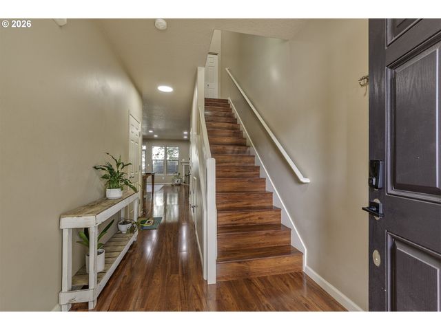 3137 Ne 14TH Pl, Hillsboro, OR 97124