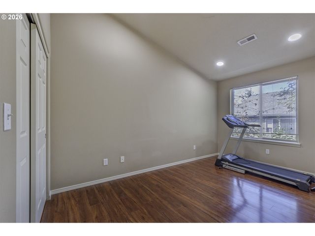 3137 Ne 14TH Pl, Hillsboro, OR 97124