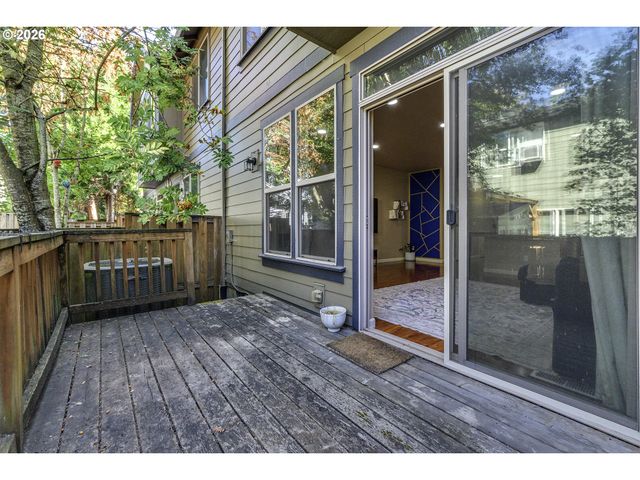 3137 Ne 14TH Pl, Hillsboro, OR 97124