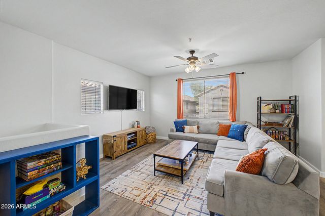 1419 N 81ST Avenue, Phoenix, AZ 85043