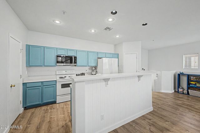1419 N 81ST Avenue, Phoenix, AZ 85043