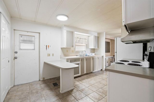 12119 BONANZA DRIVE, Hudson, FL 34667