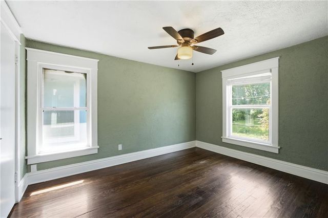 2501 Jackson Avenue, Kansas City, MO 64127