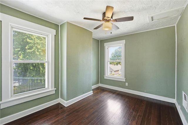 2501 Jackson Avenue, Kansas City, MO 64127