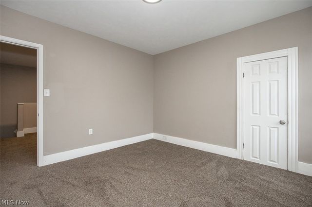 3211 W 90th Street, Cleveland, OH 44102