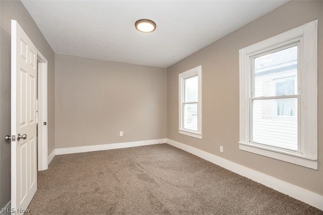 3211 W 90th Street, Cleveland, OH 44102
