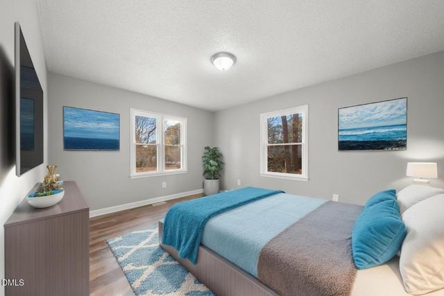 210 N Monroe Avenue, Sanford, NC 27330