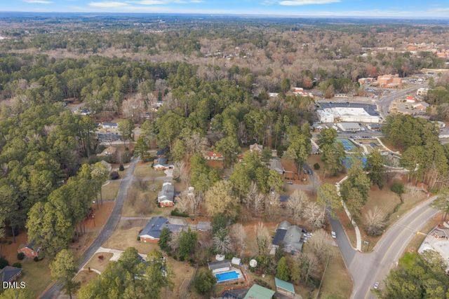 210 N Monroe Avenue, Sanford, NC 27330