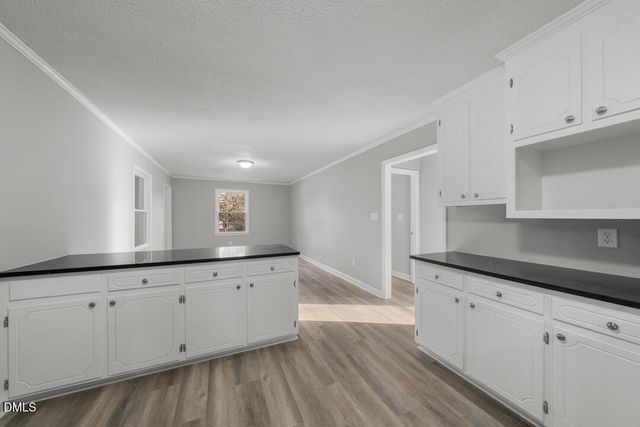 210 N Monroe Avenue, Sanford, NC 27330