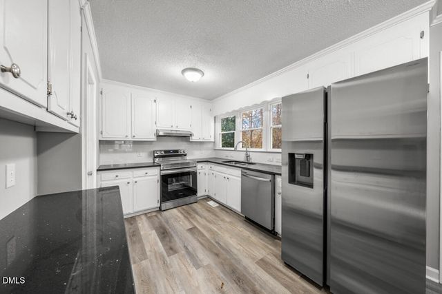 210 N Monroe Avenue, Sanford, NC 27330