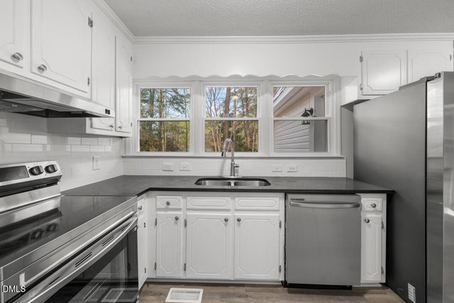 210 N Monroe Avenue, Sanford, NC 27330