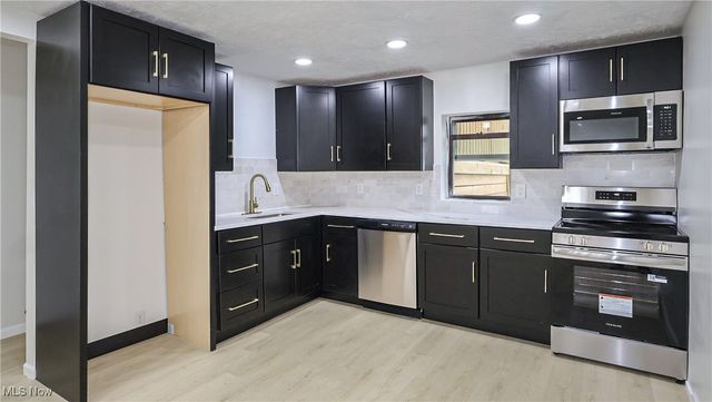 863 Highland Street, Follansbee, WV 26037