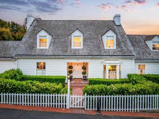 7716 Lookout Drive, La Jolla, CA 92037